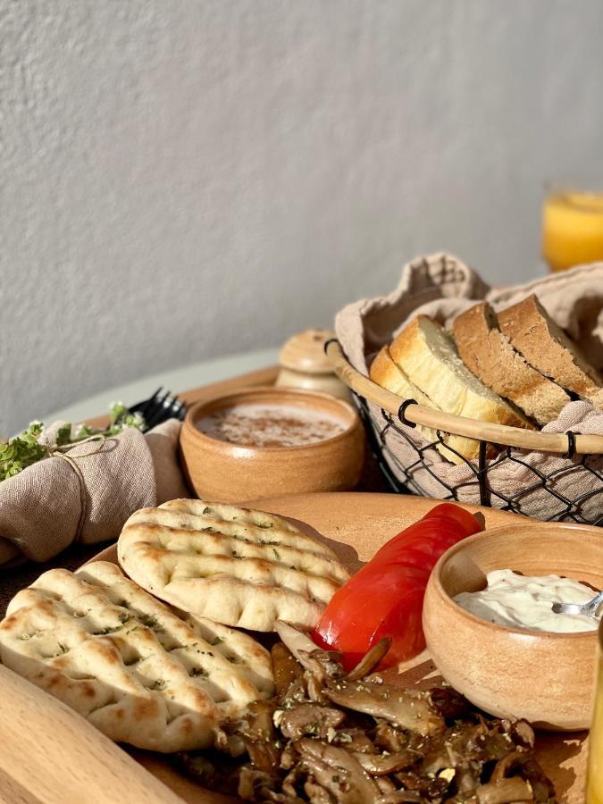Ethos Vegan Suites ثيرا المظهر الخارجي الصورة