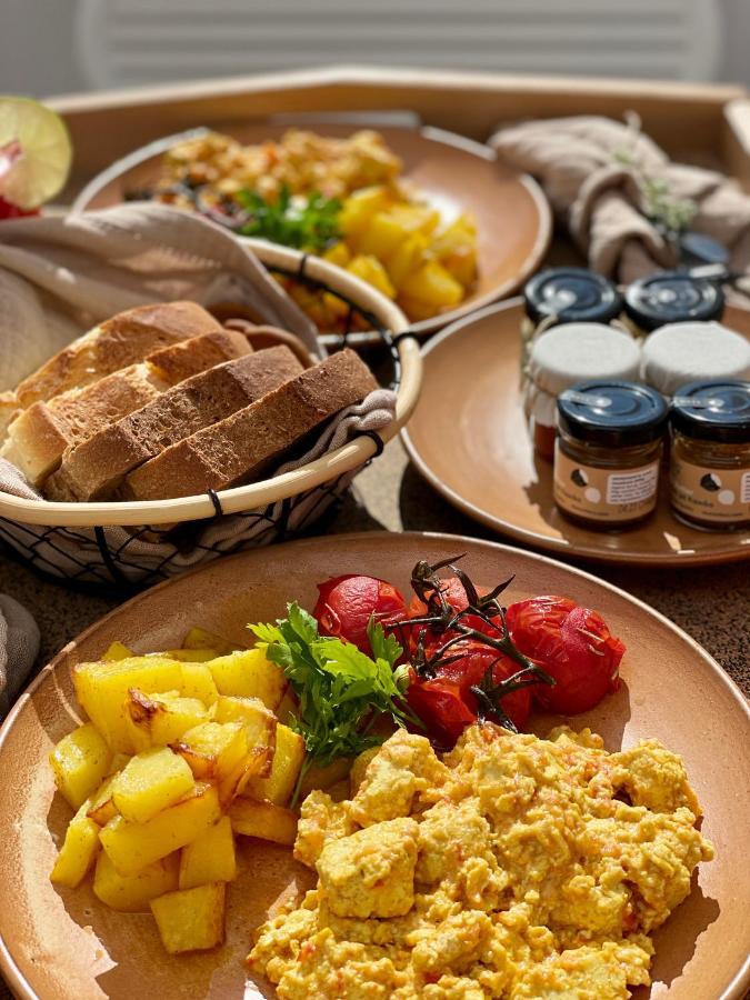 Ethos Vegan Suites ثيرا المظهر الخارجي الصورة