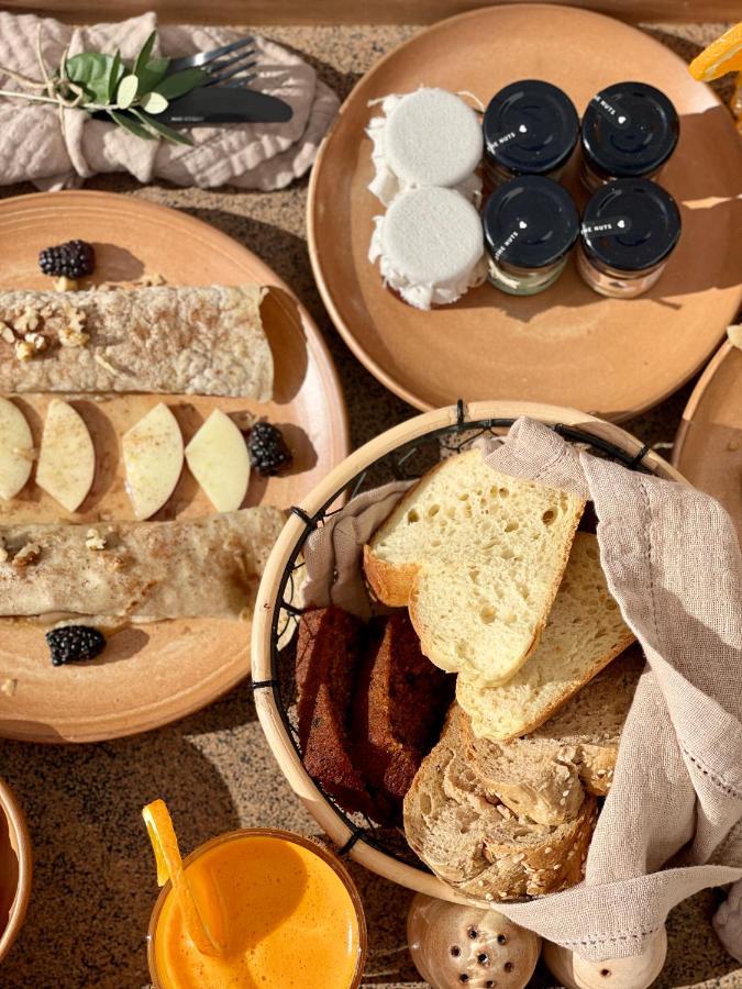 Ethos Vegan Suites ثيرا المظهر الخارجي الصورة